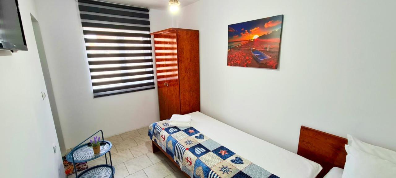 Casa Epat Hotel Două Mai Екстериор снимка