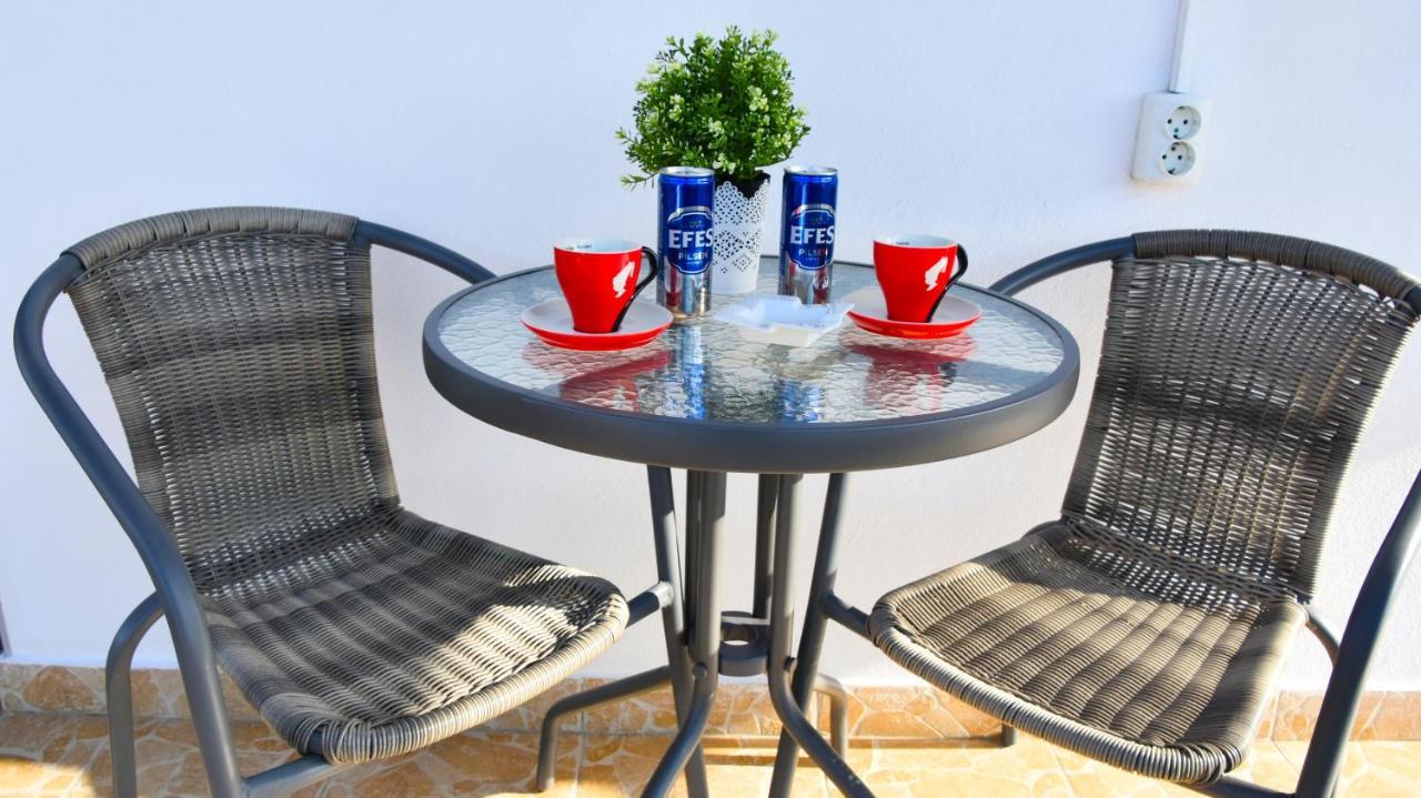 Casa Epat Hotel Două Mai Екстериор снимка