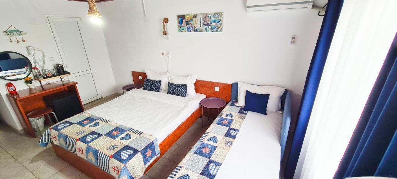 Casa Epat Hotel Două Mai Екстериор снимка